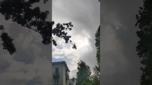 Гул земли в Санкт-Петербурге. слушать с максимальным звуком!