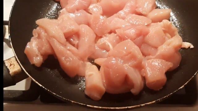 Creamy chicken| курочка в кремовом соусе| Afreen Hasan смотреть онлайн