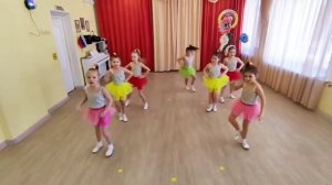 Танцевальная композиция "Лялечка"