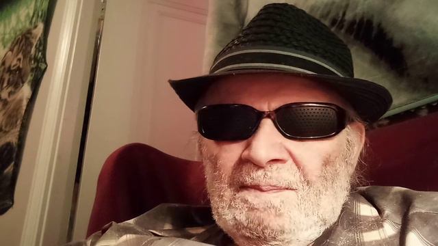 "ONE LITTLE KISS," BY CLIFF EDWARDS AND PERFORMED BY FRANKIE THE UNKNOWN SONGWRITER... смотреть онлайн