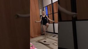 Художественная гимнастика,разминка со скакалкой