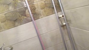 Как ровно установить угловое душевое ограждение 90Х90