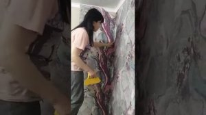 Как клеить обои в углах что бы рисунок совпадал