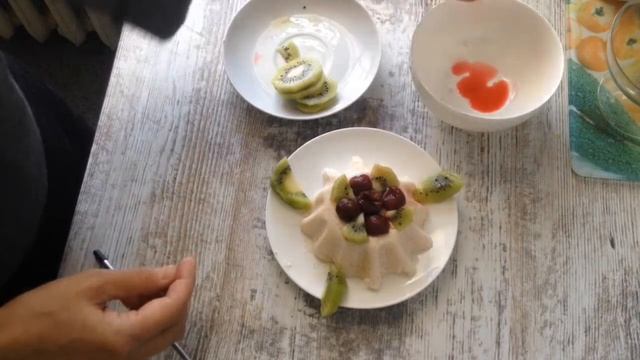 Десерт из ряженки и фарш