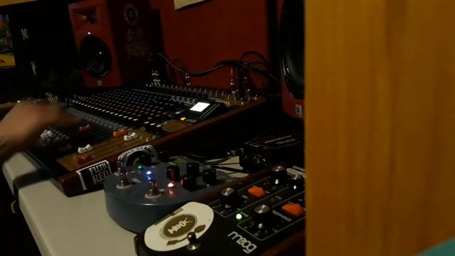 Bob Marley Them Belly Full (Big Ears Sound Station Dub) смотреть онлайн