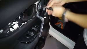 ?Qashqai 2015 J11 door plating removal how to guide