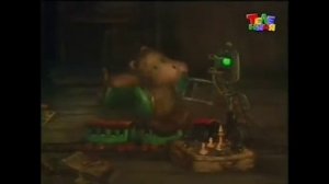 Реакция на заставку 1999-2001 спокойной ночи малыши. Странно ?