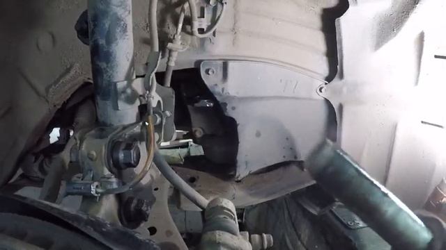 Замена пыльников амортизаторов и сайлентблоков рычага.Toyota Venza. смотреть онлайн