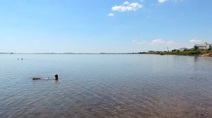 Купание в Сакском озере