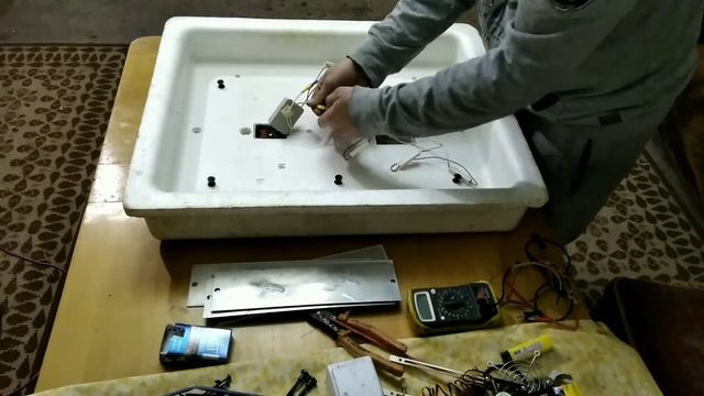 Переделка пенопластового инкубатора несушка на 102 яйца смотреть онлайн