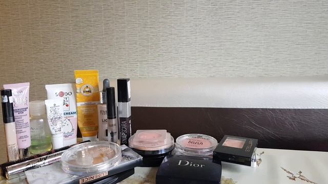 Косметичка "Стиль 2000ные" с 2 по 8 декабря 2019 смотреть онлайн