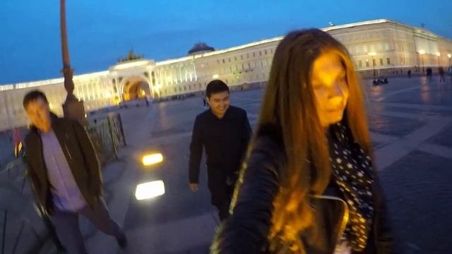 В Питере пить и танцевать