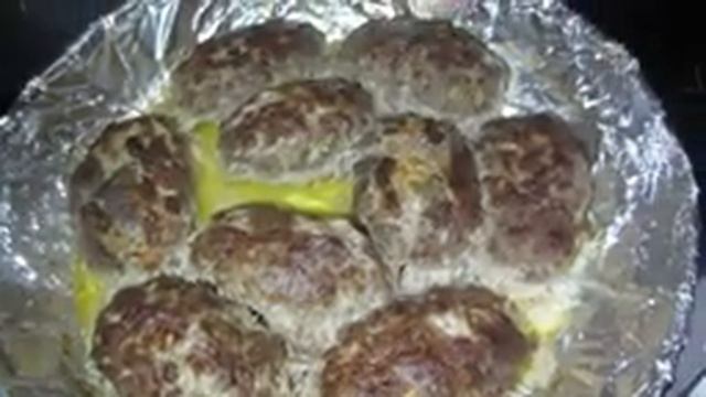Мясные рулетики из фарша с грибной начинкой в духовке.Простое быстрое Праздничное блюдо.