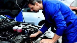 Автомеханик должен уметь и знать: