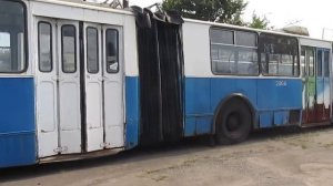 Списанные и заброшенные троллейбусы ЗиУ10 большое количество ЗиУ-683 сохранилось в Черкассах