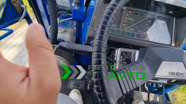Не пропустите обзор японского минитрактора с кабиной и погрузчиком ISEKI TA370 быстросъёмный кун