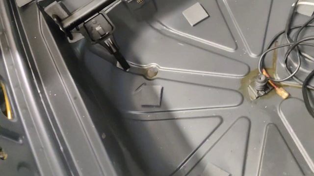 Mercedes 126 sec 500 AMG część 6 смотреть онлайн