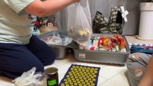 Влог| приехала Мама ??, открываем гостинцы, у Дана новая прическа, собираем чемоданы в путешествие