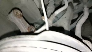 Снятие и установка передних стоек, тяг и наконечников Хонда цивик 2007 год