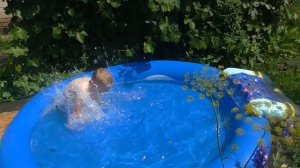 какой бассейн выбрать ребенку/КУПАЕМСЯ В БАССЕЙНЕ/CRAZY BOY/игровой бассейн