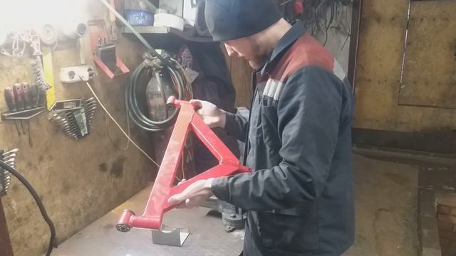 Усиление(обварка)моста Нива и А-образный рычаг . смотреть онлайн