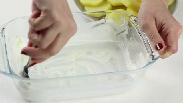 Запеканка с фирменной тушёнкой ТМ «ЕРМОЛИНО» | ПРОДУКТЫ ЕРМОЛИНО – Вкусные рецепты