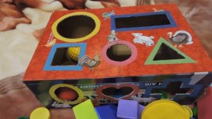 Сортер своими руками# развивающая коробка# игры с крышками