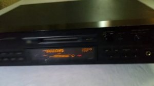 Pioneer MJ-D707 Minidisc deck