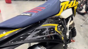 ПРЕМИУМ - качество! Полный ОБЗОР мотоцикла JHLMOTO JHL Z8 на ZONGSHEN ZS182-MN (NC300S) моторе