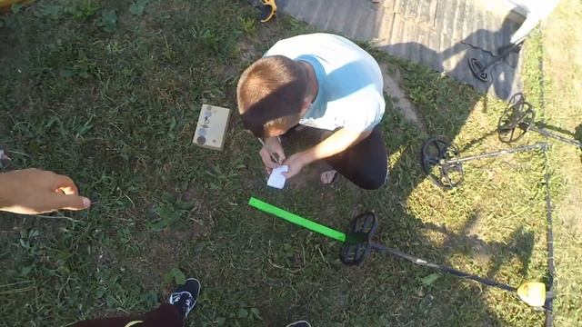 Тест металлоискателей Garret ACE250 и  Minelab Safari. Катушки:  Detech SEF 10x12Nel Tornado .