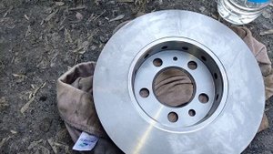 Тормозные диски NK меняем на Шкоде Фабия