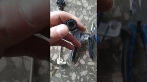 Сузуки Кизаши. "Ремонт" форсунки омывателя фар.