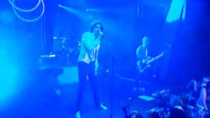 01.Mika - Relax @ Take 40 Live Lounge 02-02-2007