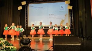 Песня большой хоровод