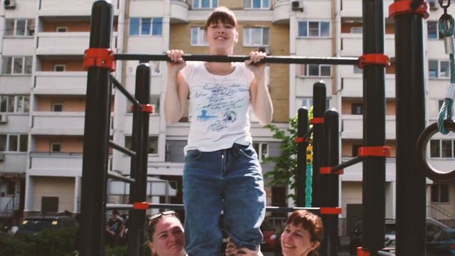 Поздравительная видео-открытка от родителей 9А смотреть онлайн