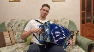 "Одинокая гармонь", "рябина", "ой при лужку" на гармони в исполнении Тараса Кривова из Казани