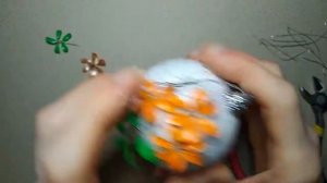 Как из неприметных обычных ёлочных шаров сделать КРАСОТУ.