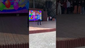 ,,Лучший город земли,,- Арно Бабаджанян.Исполняет Назарян Григор.