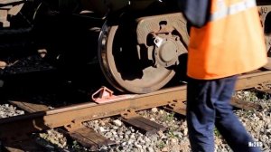 Действия составителя при прицепке вагонов .