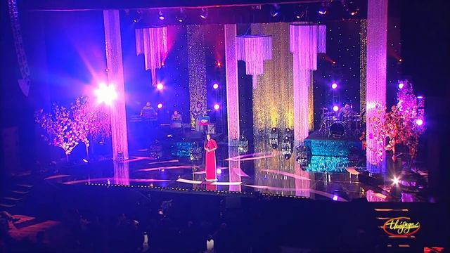 Nhạc Xuân Thúy Nga 2021 | Nhạc Xuân Bolero смотреть онлайн