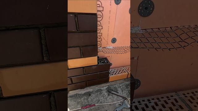 Угол дома. Пилястра с перевязкой