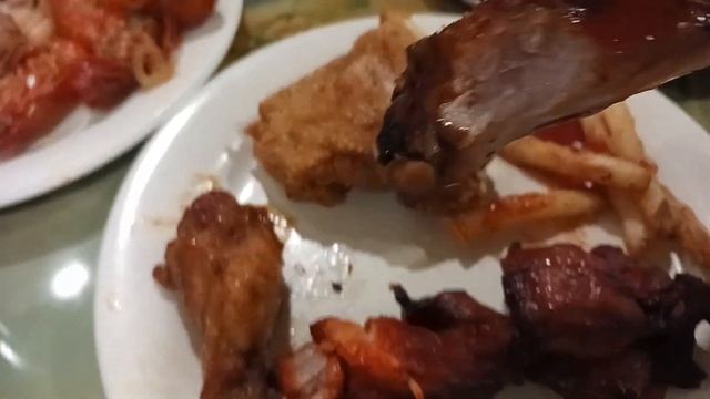 США. Буфет за $18, и БигМак. смотреть онлайн