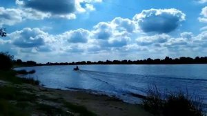 Испытание лодки ПНД с мотором 5 л.с.