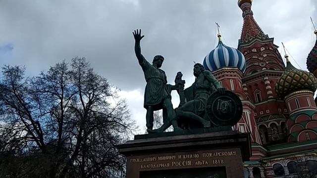 #прогулка #паркзарядье #храмхристаспасителя
Прогулка от парка Зарядье до храма Христа Спасителя.