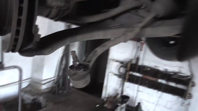 Замена рулевого наконечника Хендай Солярис смотреть онлайн