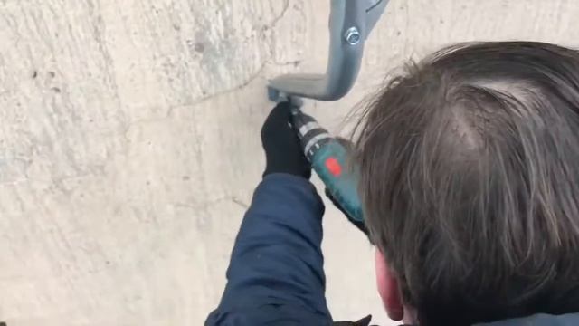 Вот как надо устанавливать антенны, монтажники 50-го уровня смотреть онлайн