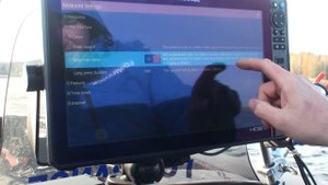 Автоматическое свёртывание меню Lowrance экрана