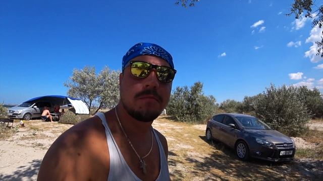 Самый бюджетный отдых в Крыму. Межводное. Куда ходить в туалет? Палатка Outventure Twin Sky 4