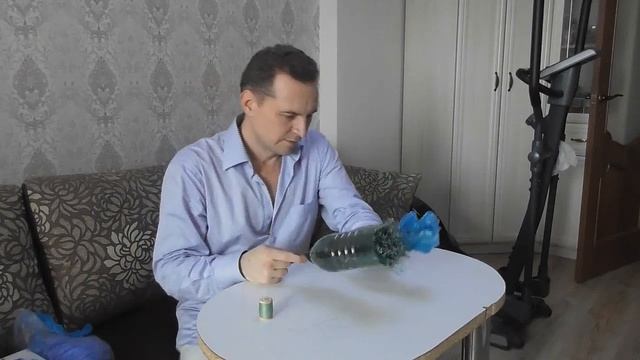 Как легко упаковать ёлку в коробку после Нового года. БЫСТРО! ПРОСТО! ОРИГИНАЛЬНО! смотреть онлайн