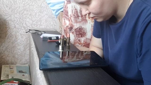 VLOG: УЧУСЬ ДЕЛАТЬ МАКИЯЖ ДЛЯ ГУБ ПО ВИДЕОУРОКУ ПОПЫТКА №2 09.08.2023 смотреть онлайн